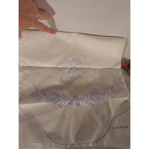 Vintage Cross Stitch‎ Embroidery Table Runner Floral Design w/ Floss New